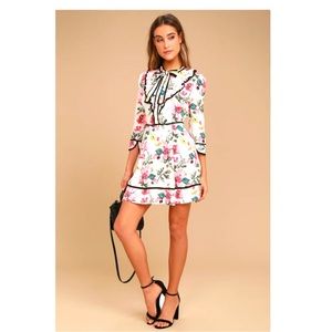 Molly Green floral print lightweight dress size small